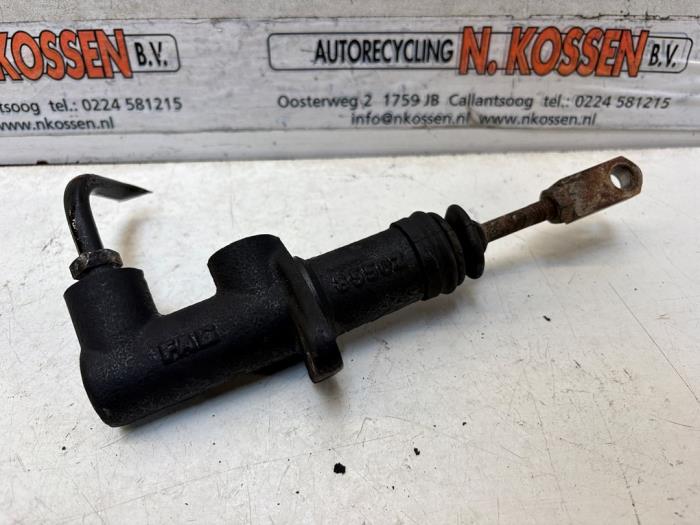 Gebruikte Rembol Porsche 911 3.2 Carrera Prijs op aanvraag aangeboden door N Kossen Autorecycling BV
