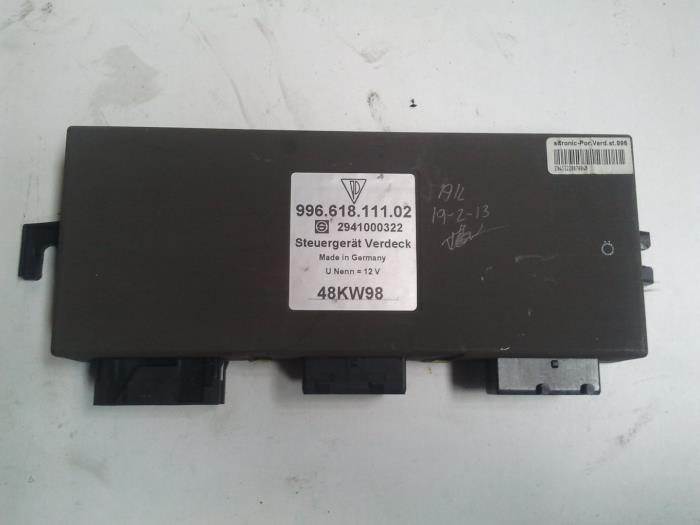 Gebruikte Computer cabriokap Porsche 911 (996) 3.4 Carrera 24V Prijs € 350,00 Margeregeling aangeboden door N Kossen Autorecycling BV