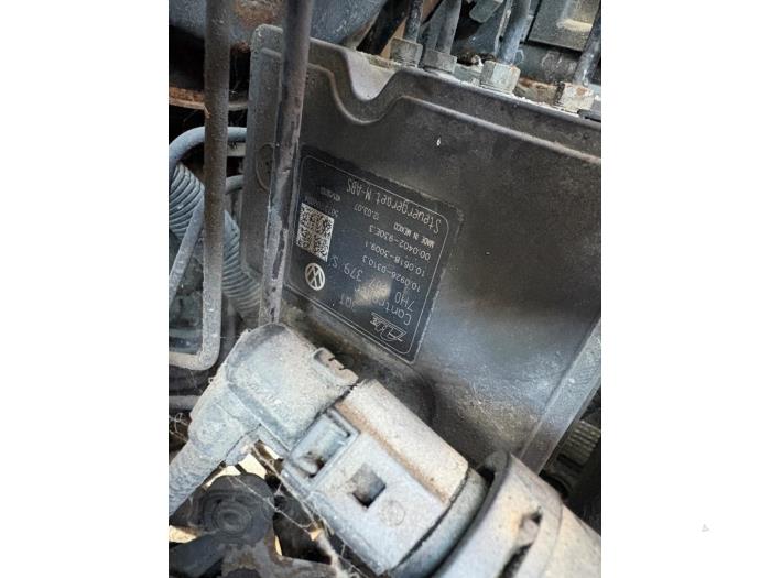 Gebruikte ABS Pomp Volkswagen Transporter T5 1.9 TDi Prijs op aanvraag aangeboden door N Kossen Autorecycling BV