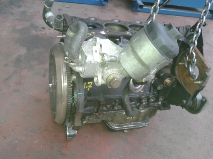 Gebruikte Draaiend Gedeelte motor Opel Corsa Prijs op aanvraag aangeboden door N Kossen Autorecycling BV