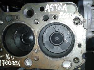 Gebruikte Zuiger Opel Astra Prijs op aanvraag aangeboden door N Kossen Autorecycling BV