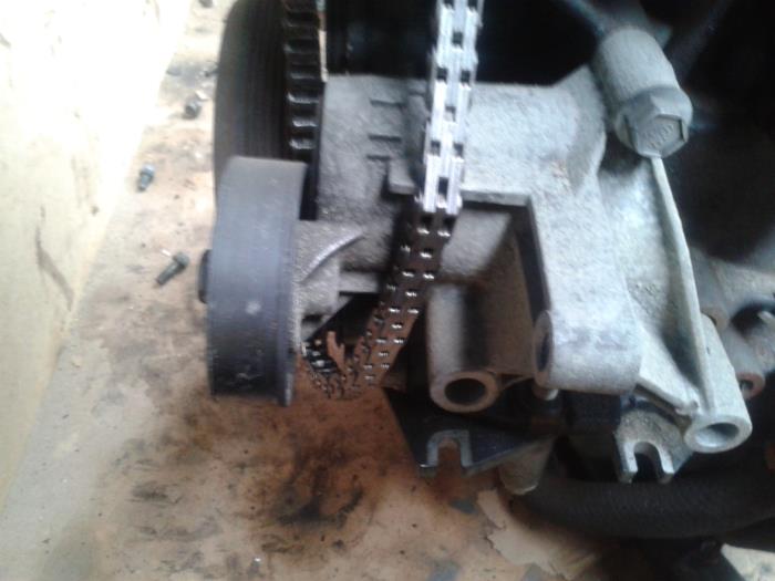 Gebruikte Spanrol Multiriem Chevrolet Alero 2.4 16V SA,SB,SC Prijs op aanvraag aangeboden door N Kossen Autorecycling BV