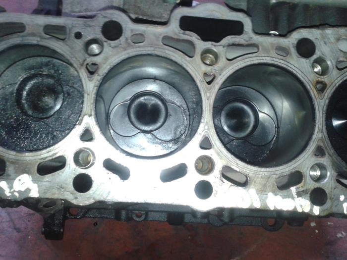 Gebruikte Zuiger Seat Ibiza Prijs op aanvraag aangeboden door N Kossen Autorecycling BV