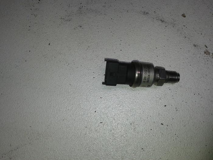 Gebruikte Brandstofdruk sensor Alfa Romeo 156 (932) 2.4 JTD Prijs op aanvraag aangeboden door N Kossen Autorecycling BV