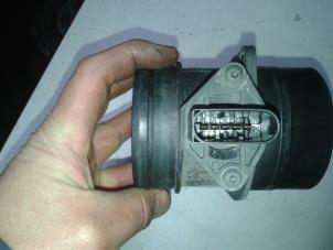 Gebruikte Luchtmassameter Audi TT (8N3) 1.8 20V Turbo Quattro Prijs op aanvraag aangeboden door N Kossen Autorecycling BV