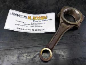 Gebruikte Drijfstang Suzuki Alto Prijs op aanvraag aangeboden door N Kossen Autorecycling BV