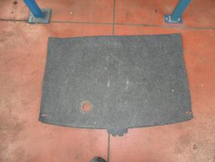 Gebruikte Kofferbak Mat Peugeot 307 Break (3E) 2.0 HDi 90 Prijs op aanvraag aangeboden door N Kossen Autorecycling BV