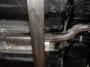 Gebruikte Uitlaat Middendemper Nissan Micra (K12) 1.2 16V Prijs op aanvraag aangeboden door N Kossen Autorecycling BV