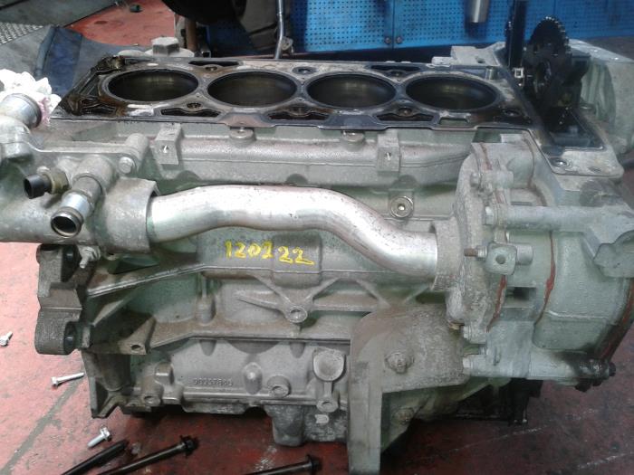 Gebruikte Waterpomp Opel Signum (F48) 2.2 direct 16V Prijs op aanvraag aangeboden door N Kossen Autorecycling BV