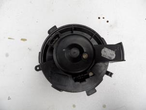 Gebruikte Aanjager Peugeot 307 SW (3H) 2.0 HDi 90 Prijs op aanvraag aangeboden door N Kossen Autorecycling BV