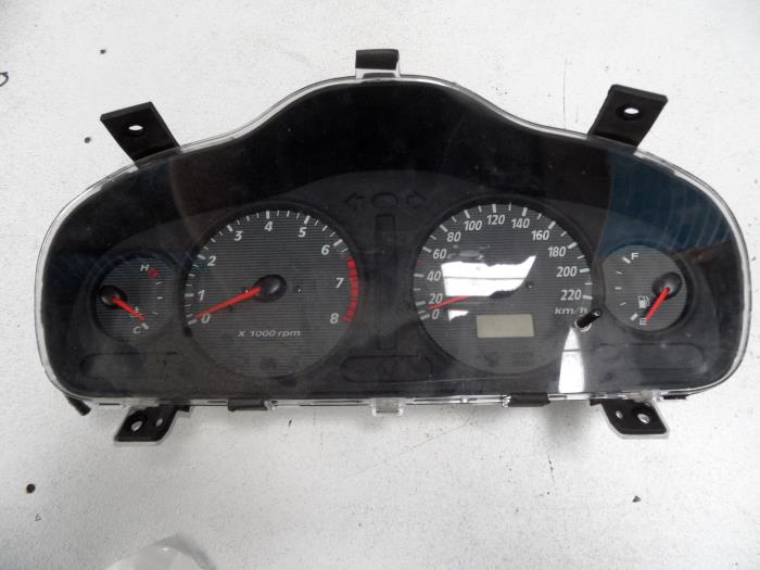 Gebruikte Cockpit Hyundai Santa Fe I 2.7 V6 24V 4x4 Autom. Prijs op aanvraag aangeboden door N Kossen Autorecycling BV