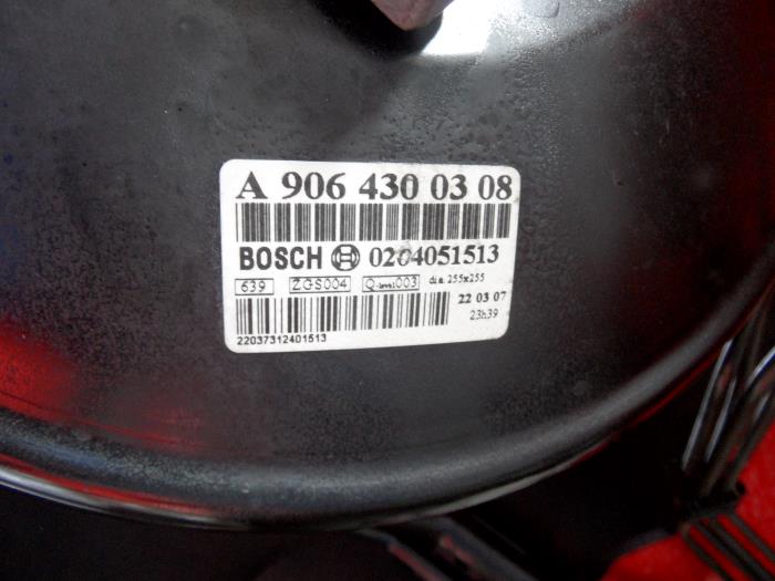 Gebruikte Rembol Volkswagen Crafter 2.5 TDI 30/32/35/46/50 Prijs op aanvraag aangeboden door N Kossen Autorecycling BV