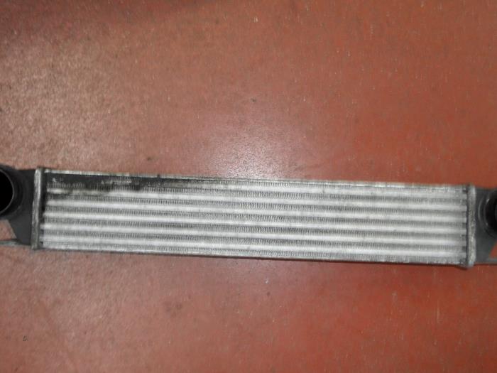 Gebruikte Intercooler BMW 5 serie Touring (E39) 530d 24V Prijs op aanvraag aangeboden door N Kossen Autorecycling BV