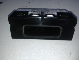 Gebruikte Display Interieur Renault Kangoo Express (FC) 1.5 dCi 60 Prijs op aanvraag aangeboden door N Kossen Autorecycling BV