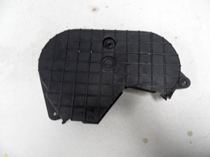 Gebruikte Distributiedeksel Chrysler PT Cruiser 2.4 16V GT Turbo Prijs op aanvraag aangeboden door N Kossen Autorecycling BV