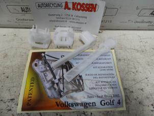 Nieuwe Reparatieset Raammechanisme Volkswagen Golf Prijs op aanvraag aangeboden door N Kossen Autorecycling BV