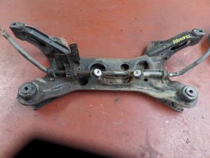 Gebruikte Subframe Ford Transit 2.4 TDdi 16V 300L Prijs op aanvraag aangeboden door N Kossen Autorecycling BV