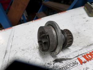 Gebruikte Waterpomp Opel Astra G (F08/48) 1.6 Prijs op aanvraag aangeboden door N Kossen Autorecycling BV