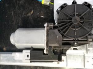Gebruikte Motor electrisch raam Fiat Scudo (270) 1.6 D Multijet Prijs op aanvraag aangeboden door N Kossen Autorecycling BV