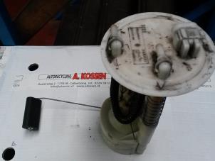 Gebruikte Benzinepomp Renault Laguna I (B56) 1.6 16V Prijs op aanvraag aangeboden door N Kossen Autorecycling BV