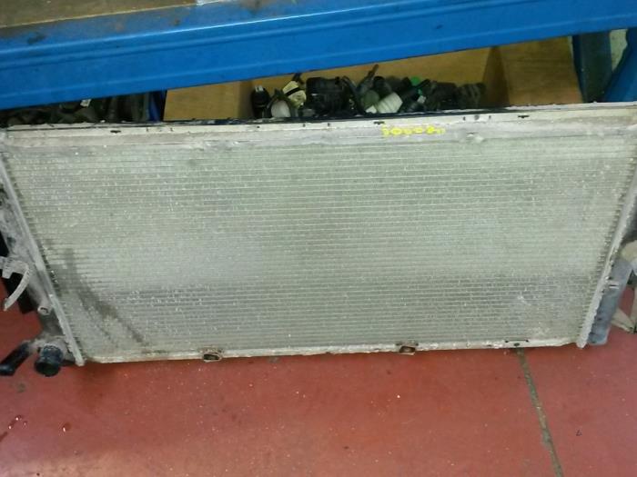 Gebruikte Radiateur Volkswagen Transporter/Caravelle T4 1.9 TD Prijs op aanvraag aangeboden door N Kossen Autorecycling BV