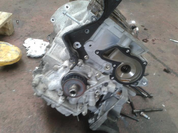 Gebruikte Krukas Ford Focus 2 Wagon 1.6 16V Prijs op aanvraag aangeboden door N Kossen Autorecycling BV