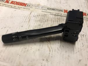 Gebruikte Pinker Schakelaar Rover 100/Metro (XP) 111 Si Prijs op aanvraag aangeboden door N Kossen Autorecycling BV