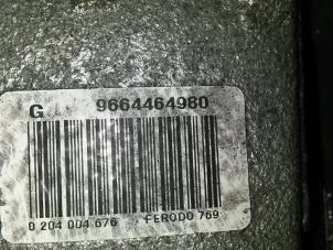 Gebruikte Remklauw (Tang) links-voor Peugeot Partner 1.6 HDI 75 Prijs op aanvraag aangeboden door N Kossen Autorecycling BV