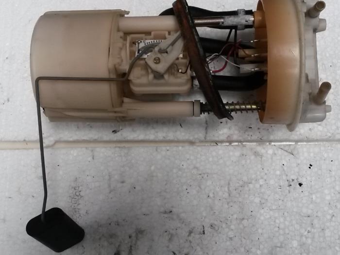 Gebruikte Tank element Pomp Fiat Barchetta (183) 1.8 16V Prijs op aanvraag aangeboden door N Kossen Autorecycling BV