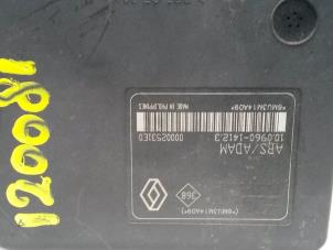 Gebruikte ABS Pomp Renault Laguna II Grandtour (KG) 1.9 dCi 120 Prijs op aanvraag aangeboden door N Kossen Autorecycling BV