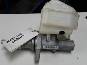 Gebruikte Hoofdremcilinder Volkswagen Crafter 2.5 TDI 30/32/35/46/50 Prijs op aanvraag aangeboden door N Kossen Autorecycling BV