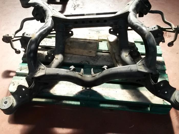 Gebruikte Subframe Audi Q7 (4LB) 3.0 TDI V6 24V Prijs op aanvraag aangeboden door N Kossen Autorecycling BV