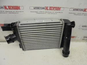 Gebruikte Intercooler Renault Clio IV (5R) 0.9 Energy TCE 90 12V Prijs op aanvraag aangeboden door N Kossen Autorecycling BV