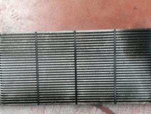 Gebruikte Intercooler Renault Laguna II Grandtour (KG) 1.9 dCi 120 Prijs op aanvraag aangeboden door N Kossen Autorecycling BV