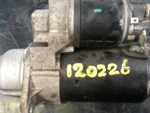 Gebruikte Startmotor Opel Zafira (F75) 1.8 16V Prijs op aanvraag aangeboden door N Kossen Autorecycling BV