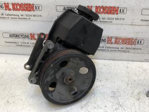 Gebruikte Pomp Servo Mercedes SLK (R170) 2.3 230 K 16V Prijs op aanvraag aangeboden door N Kossen Autorecycling BV