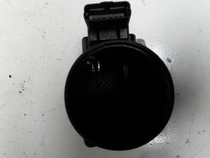 Gebruikte Luchtmassameter Renault Laguna II Grandtour (KG) 1.9 dCi 100 Prijs op aanvraag aangeboden door N Kossen Autorecycling BV