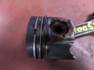 Gebruikte Zuiger Renault Megane II Grandtour (KM) 1.9 dCi 120 Prijs op aanvraag aangeboden door N Kossen Autorecycling BV