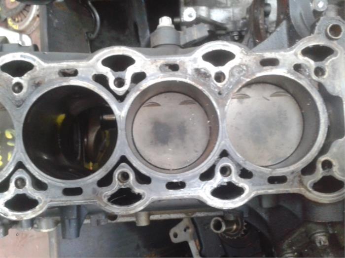 Gebruikte Zuiger Opel Corsa C (F08/68) 1.2 16V Prijs op aanvraag aangeboden door N Kossen Autorecycling BV