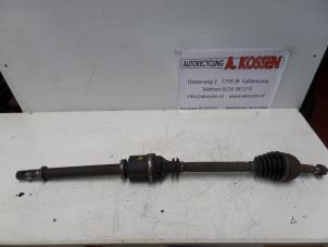 Gebruikte Homokineetas rechts-voor Renault Megane II Grandtour (KM) 1.9 dCi 120 Prijs op aanvraag aangeboden door N Kossen Autorecycling BV