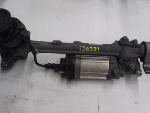 Gebruikte Stuurhuis Bekrachtigd Volkswagen Passat Variant (3C5) 2.0 TDI 140 Prijs op aanvraag aangeboden door N Kossen Autorecycling BV