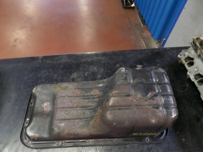 Carterpan van een Nissan Primera (P12) 1.8 16V 2006