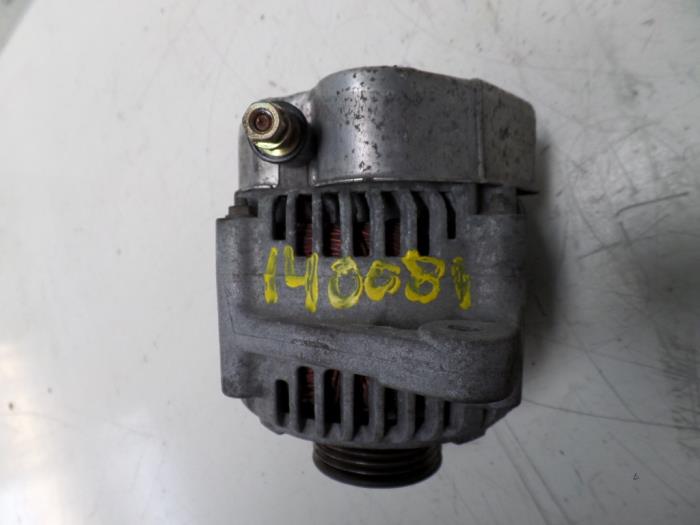 Gebruikte Dynamo Daihatsu YRV (M2) 1.3 16V DVVT Prijs op aanvraag aangeboden door N Kossen Autorecycling BV