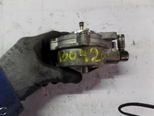 Gebruikte Vacuumpomp Rembekrachtiging Volkswagen Passat (3B3) 2.5 TDI V6 24V Prijs op aanvraag aangeboden door N Kossen Autorecycling BV
