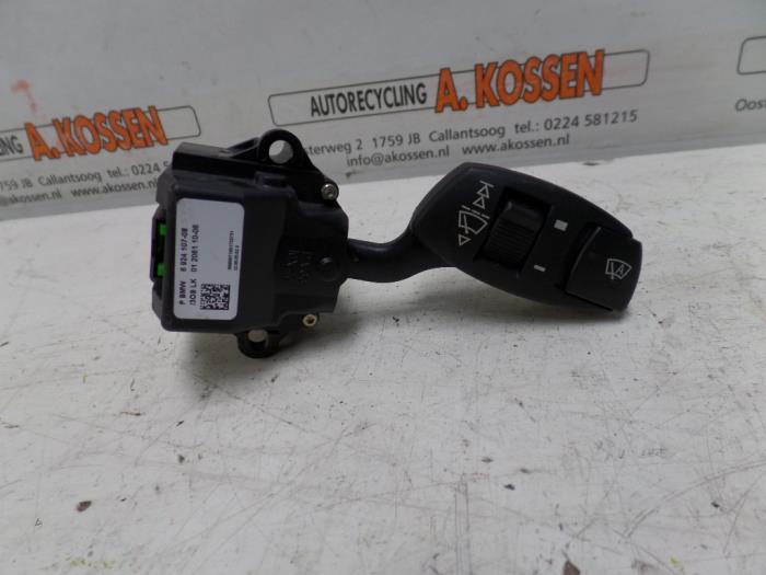 Gebruikte Ruitenwis Schakelaar BMW 5 serie (E60) 525d 24V Prijs op aanvraag aangeboden door N Kossen Autorecycling BV