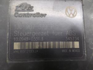 Gebruikte ABS Pomp Volkswagen Golf IV Variant (1J5) 1.9 SDI Prijs op aanvraag aangeboden door N Kossen Autorecycling BV