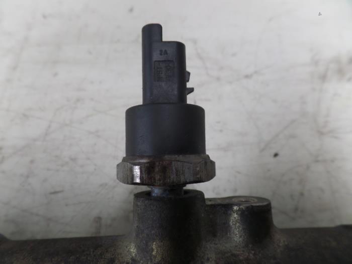 Gebruikte Druksensor Citroen C8 (EA/EB) 2.2 HDi 16V Prijs op aanvraag aangeboden door N Kossen Autorecycling BV