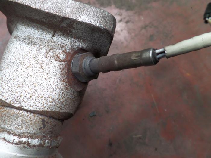 Gebruikte Lambda Sonde Ford Mondeo II 1.8i 16V E2/96 EEC Prijs op aanvraag aangeboden door N Kossen Autorecycling BV