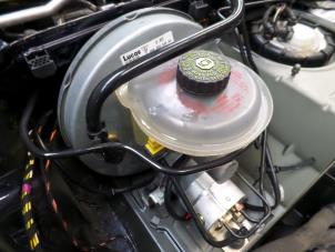 Gebruikte Rembol Porsche 911 (996) 3.6 Carrera 4 24V Prijs op aanvraag aangeboden door N Kossen Autorecycling BV