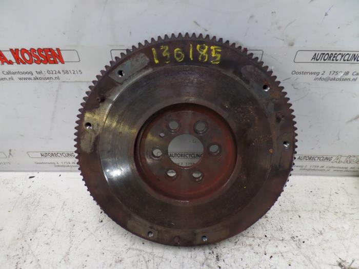 Gebruikte Vliegwiel Alfa Romeo 147 (937) 1.6 Twin Spark 16V Prijs op aanvraag aangeboden door N Kossen Autorecycling BV